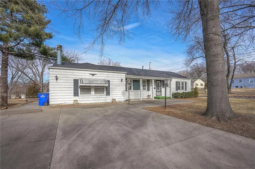 10408 W 65th Street, Shawnee, KS 66203 - Image #1