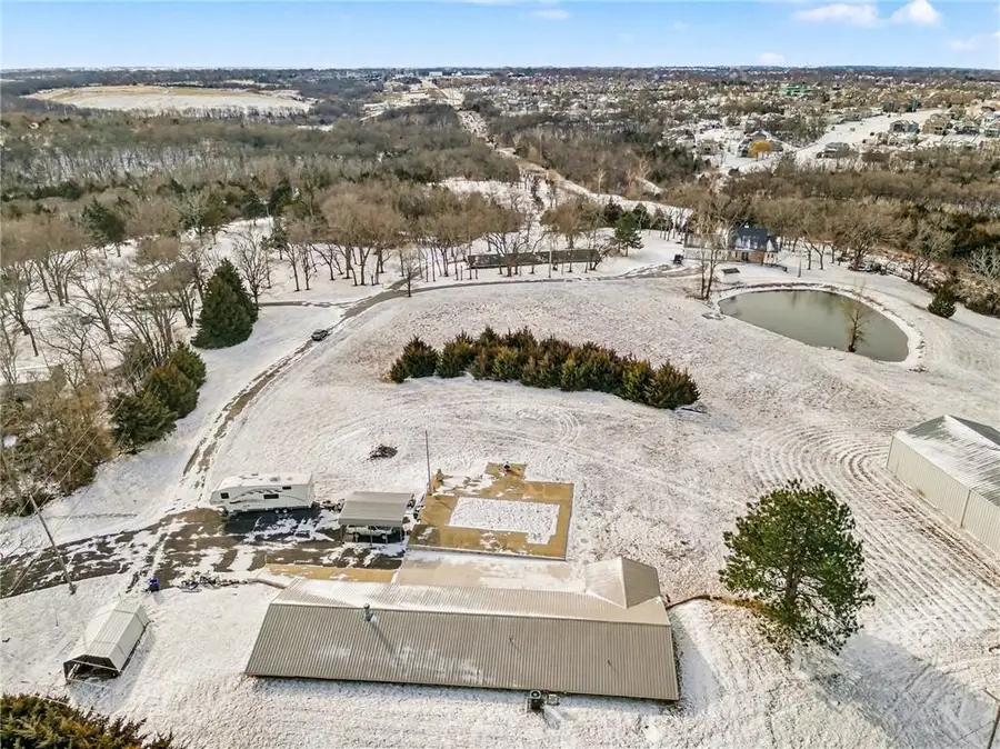 12100 Hedge Lane Terrace, Olathe, KS 66061 - #3