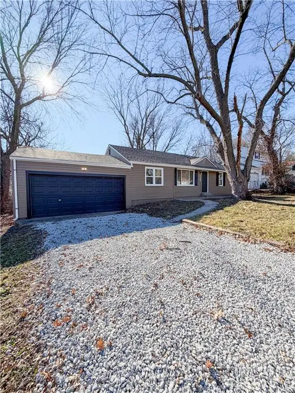 4823 NE 46th Street, Kansas City, MO 64117 - Image #2
