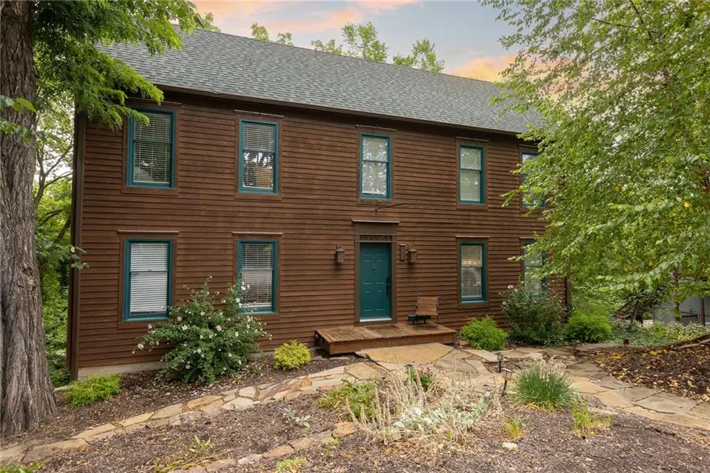 1323 Main Street, Parkville, MO 64152 - #1