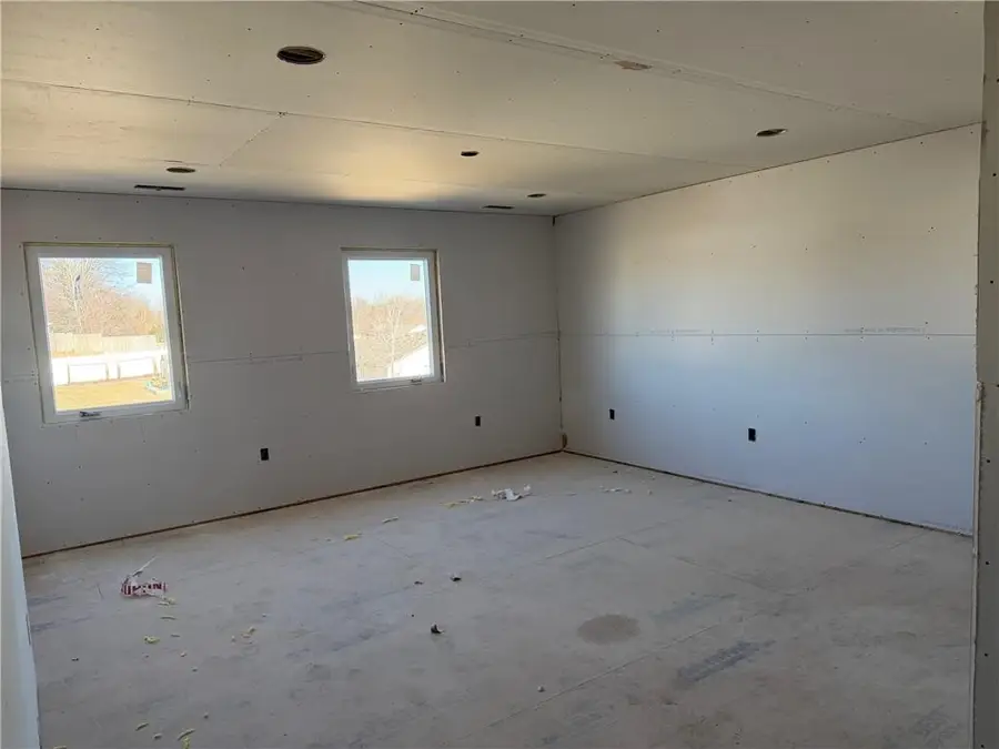 1403 W 6th Street Terrace, Knob Noster, MO 65336 - #3