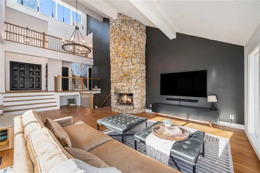 224 NW Locust Street, Lees Summit, MO 64064 - Image #3