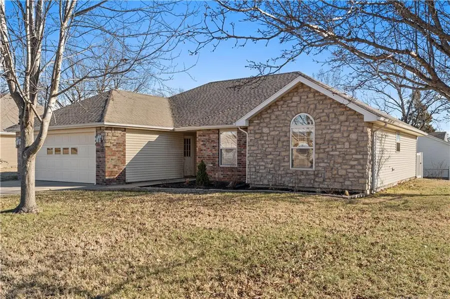 500 N Webster Street, Nevada, MO 64772 - Image #2