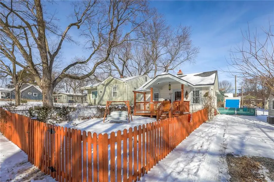 202 E 80th Terrace, Kansas City, MO 64114 - Image #3