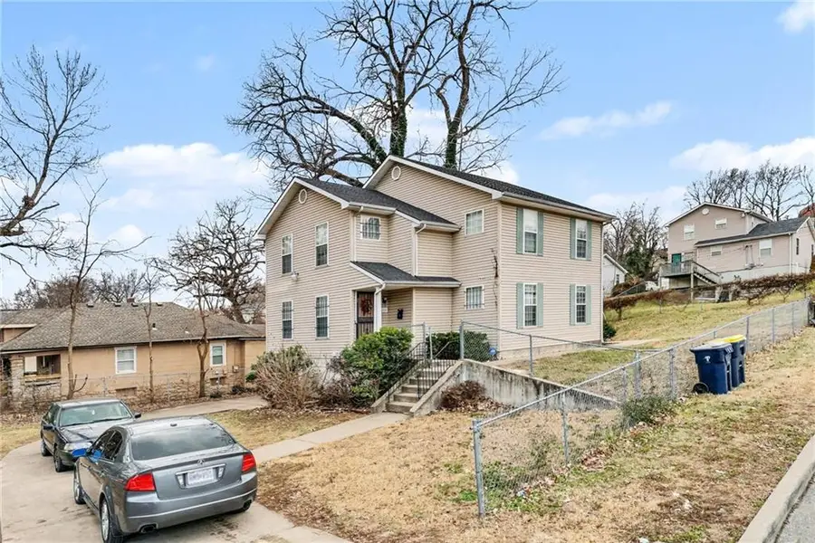 4200-4202 Flora Avenue, Kansas City, MO 64110 - Image #3