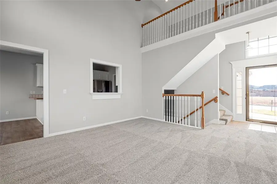 807 Redbud Drive, Paola, KS 66071 - #3