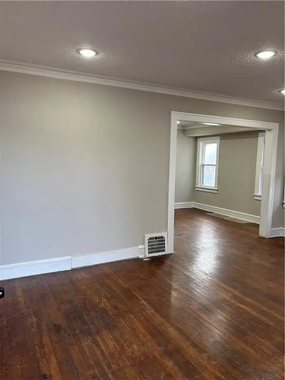 6227 Forest Avenue, Kansas City, MO 64119 - Image #2