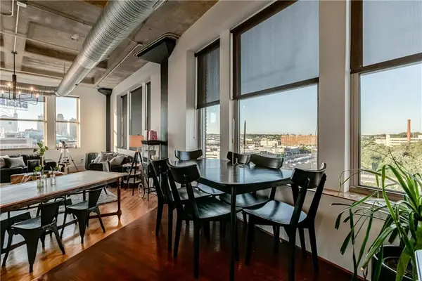 2107 Grand Avenue #1001-1002, Kansas City, MO 64108