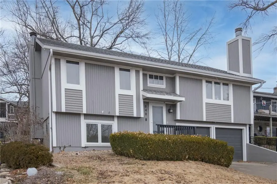 848 NW South Shore Drive, Lake Waukomis, MO 64151 - Image #3