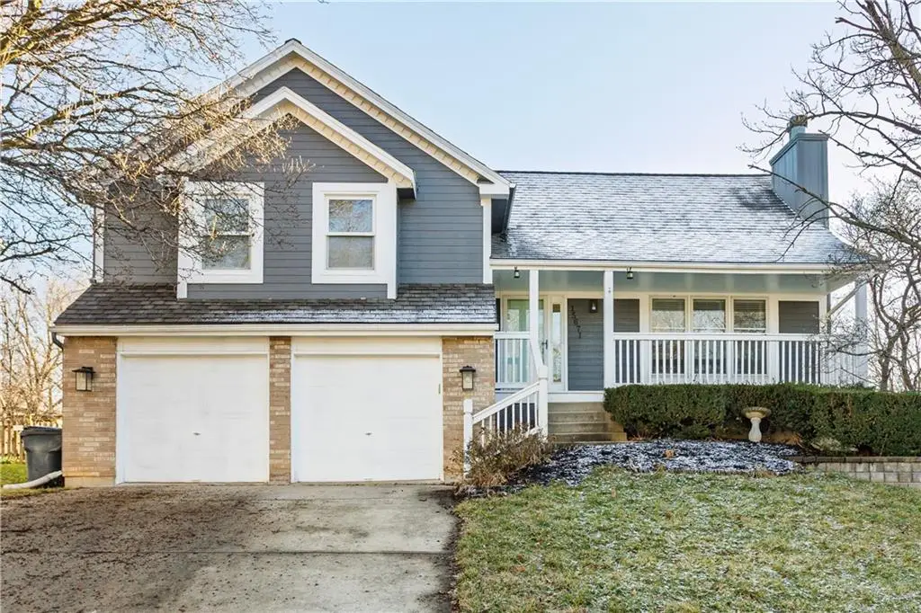 15671 W 140th Terrace, Olathe, KS 66062 - Image #1