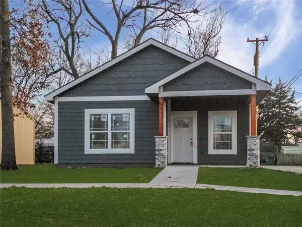 612 E 6th Street, Ottawa, KS 66067