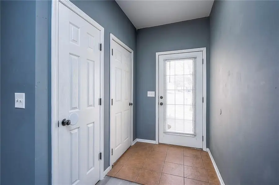 10538 E 45th Terrace, Kansas City, MO 64133 - Image #3