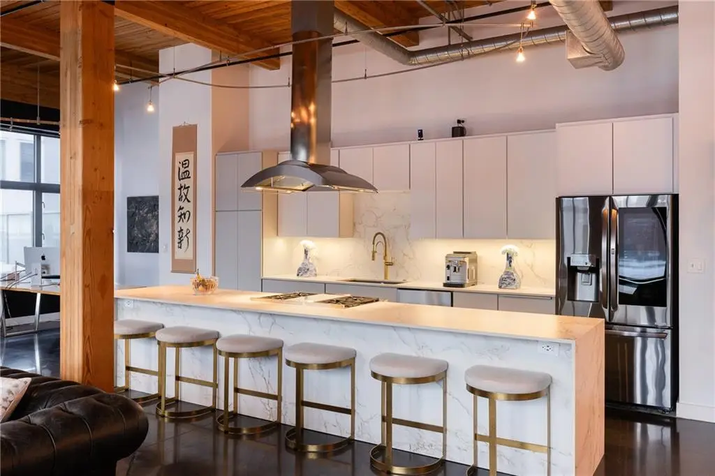 210 W 5th Street #207, Kansas City, MO 64105 - #1