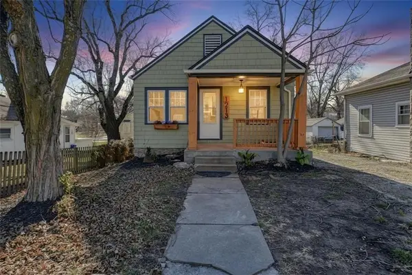 1213 Spruce Street, Leavenworth, KS 66048