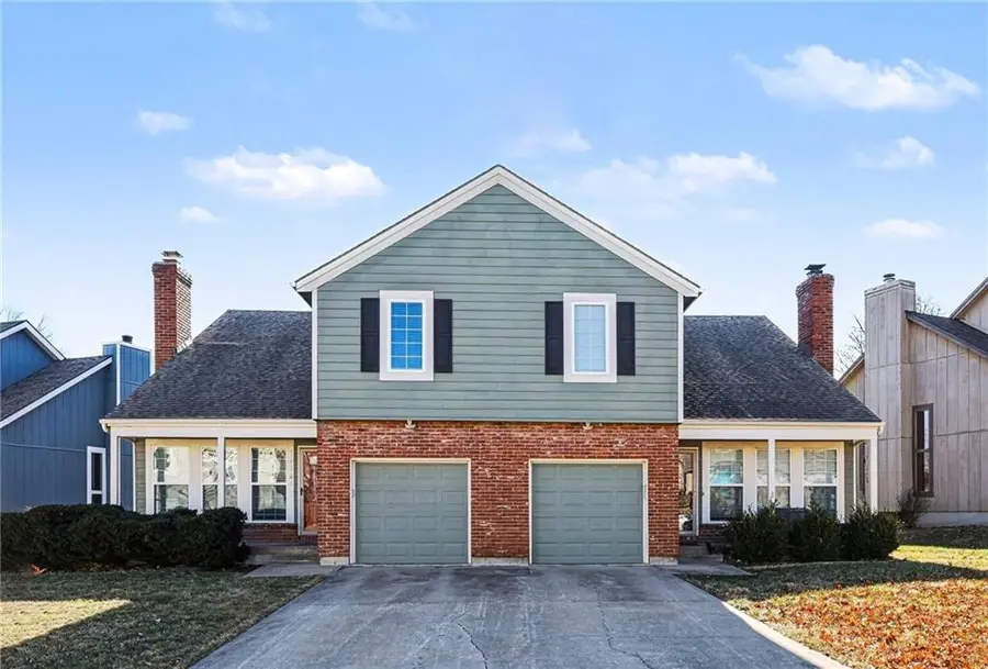 10905 W 115th Street, Overland Park, KS 66210 - Image #2