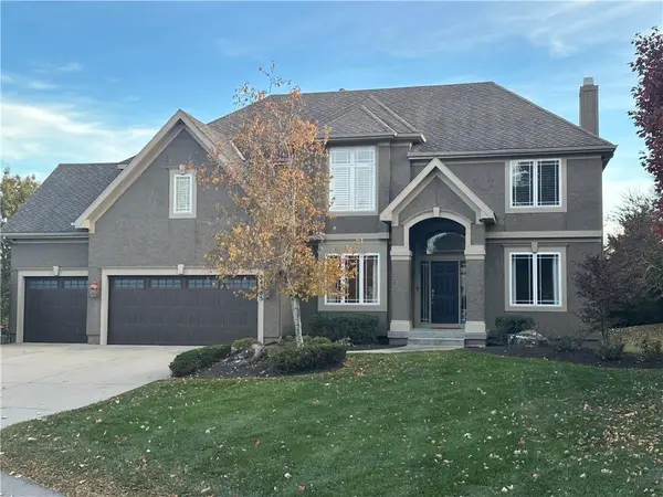 24185 W 112th Place, Olathe, KS 66061