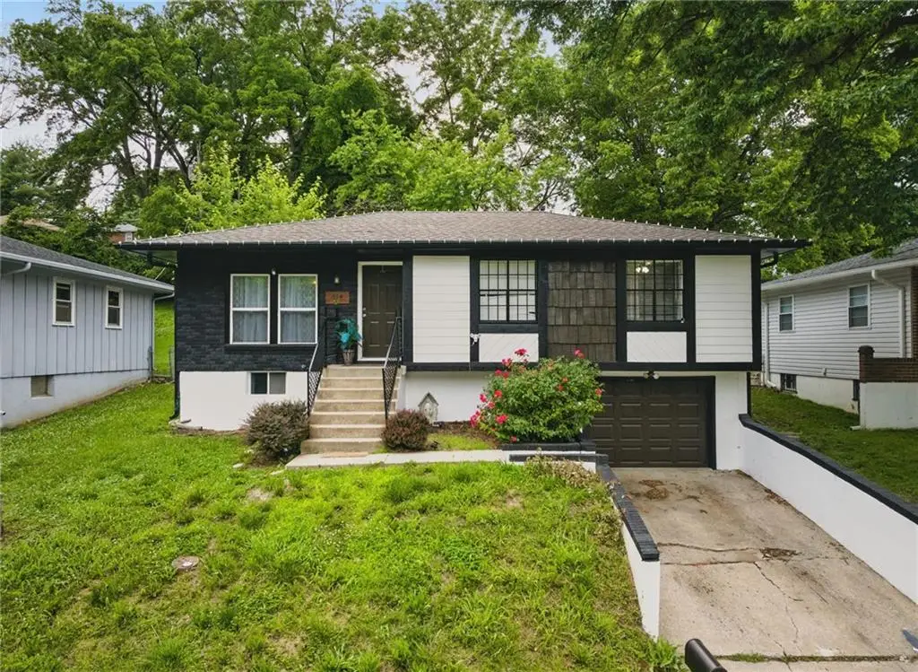 314 N Forest Avenue, Sugar Creek, MO 64054 - #1