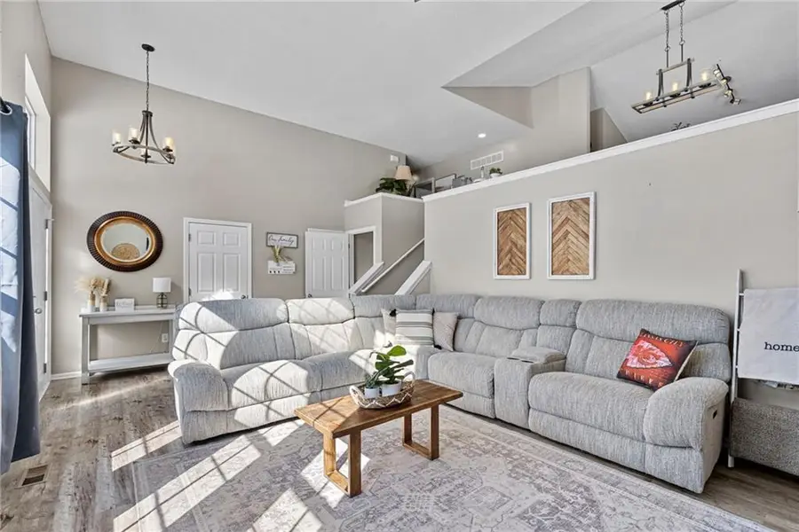 1230 Starbrooke Drive, Louisburg, KS 66053 - Image #3