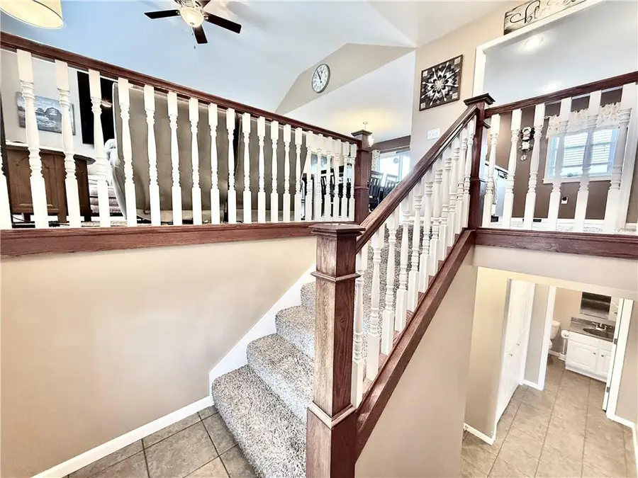 202 S Charles Street, Maryville, MO 64468 - #3