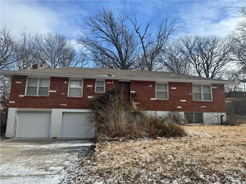 6711 N Broadway Street, Kansas City, MO 64118 - Image #1