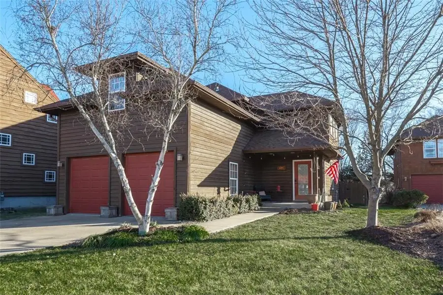 605 Parkside Court, Baldwin City, KS 66006 - #2