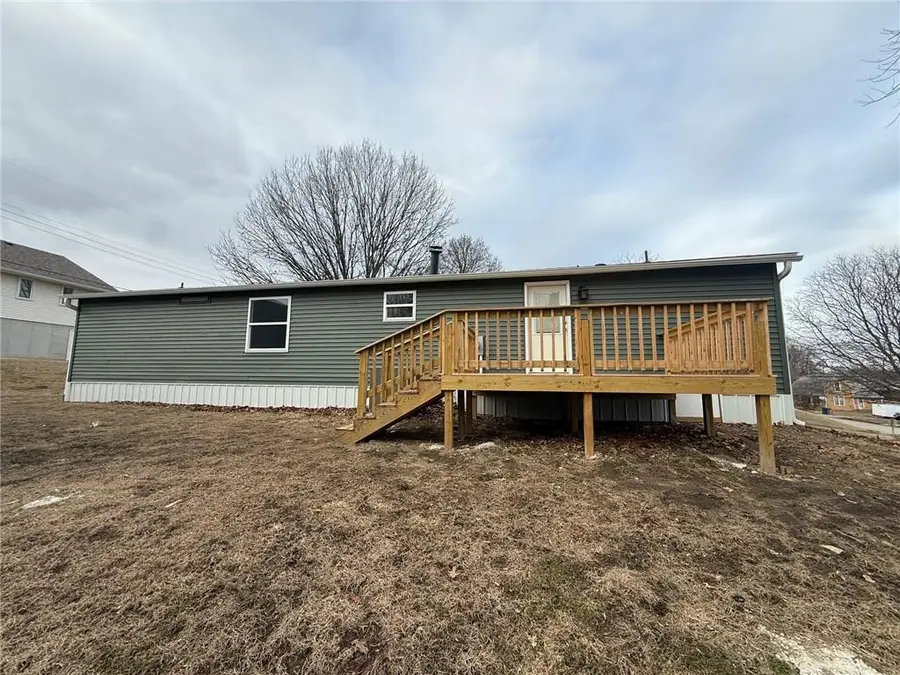 104 E Missouri Street, Oregon, MO 64473 - Image #2