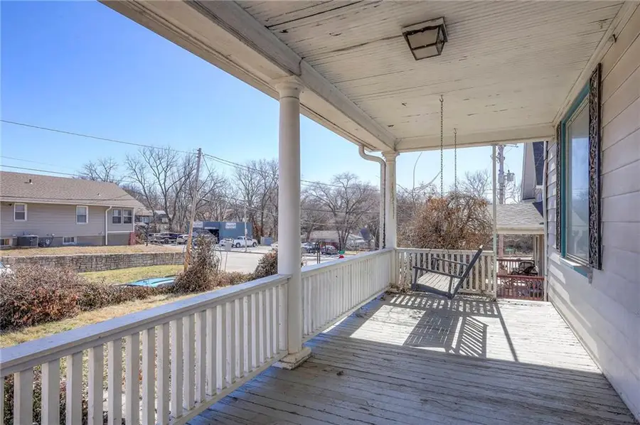 206 N 21st Street, Kansas City, KS 66102 - #2