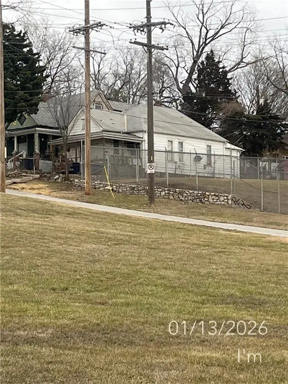 2325 Fairmount Avenue, Kansas City, MO 64108 - Image #3