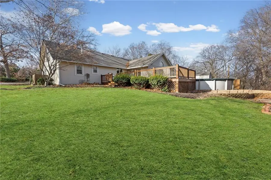 7725 Woodland Drive, Shawnee, KS 66218 - Image #3