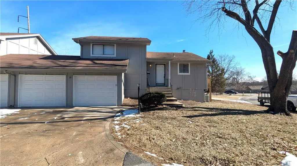 13952 Falkirk Circle, Grandview, MO 64030 - Image #1