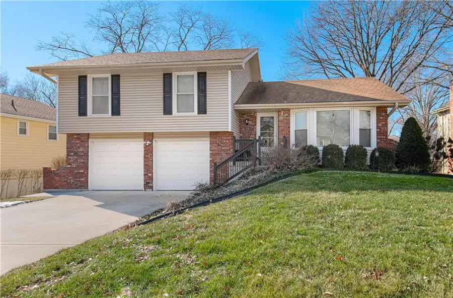1038 Essex Street, Liberty, MO 64068 - Image #2