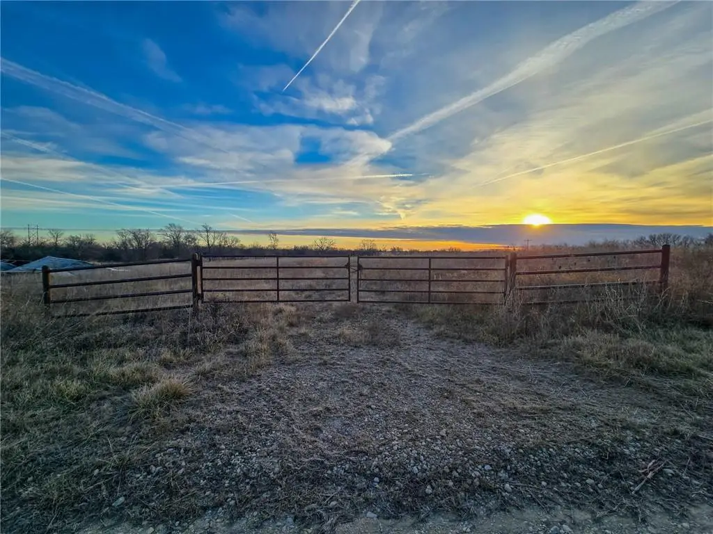 13013 Bradford Road, Harveyville, KS 66431 - #1