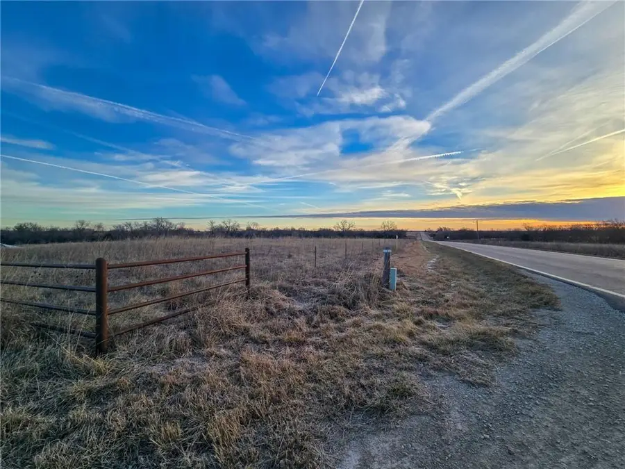 13013 Bradford Road, Harveyville, KS 66431 - #2