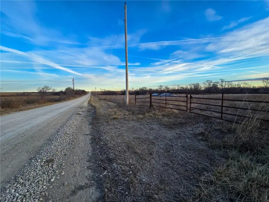 13013 Bradford Road, Harveyville, KS 66431 - #3