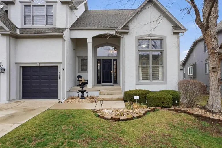 11306 W 142nd Terrace, Overland Park, KS 66221 - #2