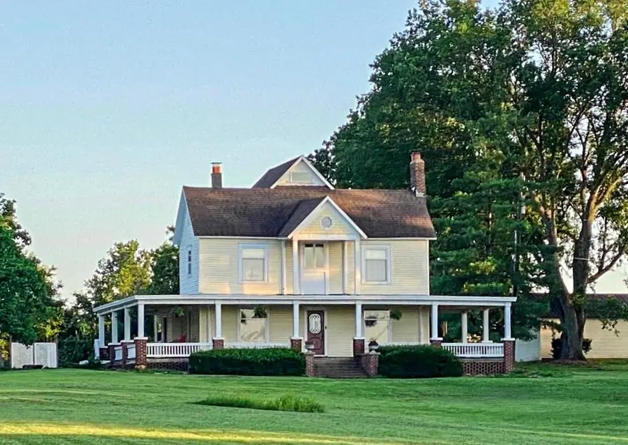 18133 S 1525 Road, Nevada, MO 64772 - #2