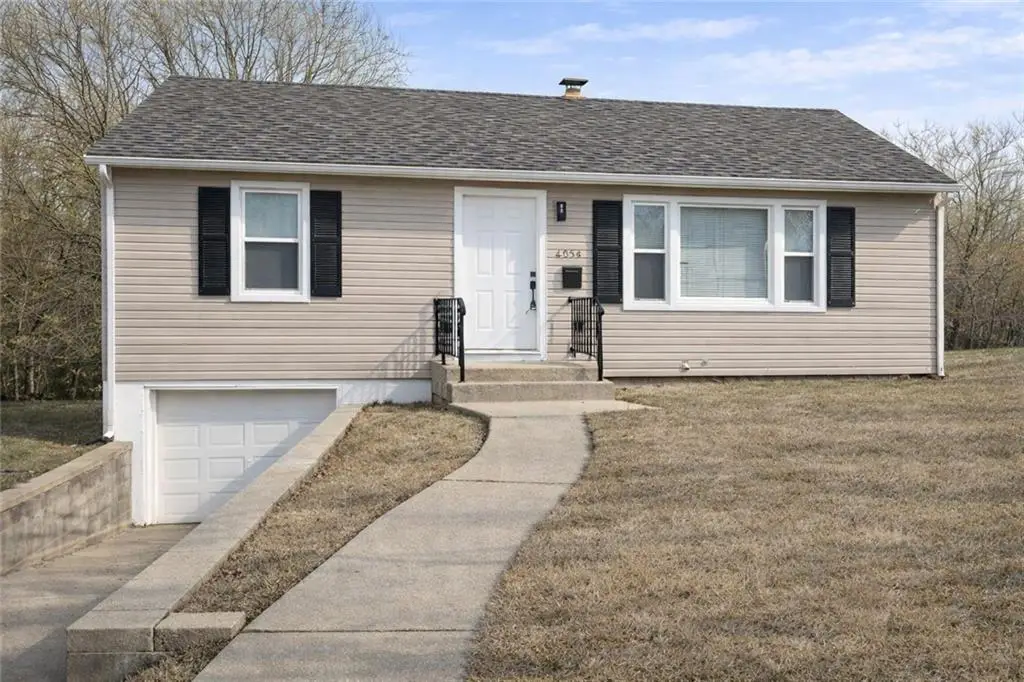 4043 Monroe Avenue, Kansas City, MO 64130 - #1