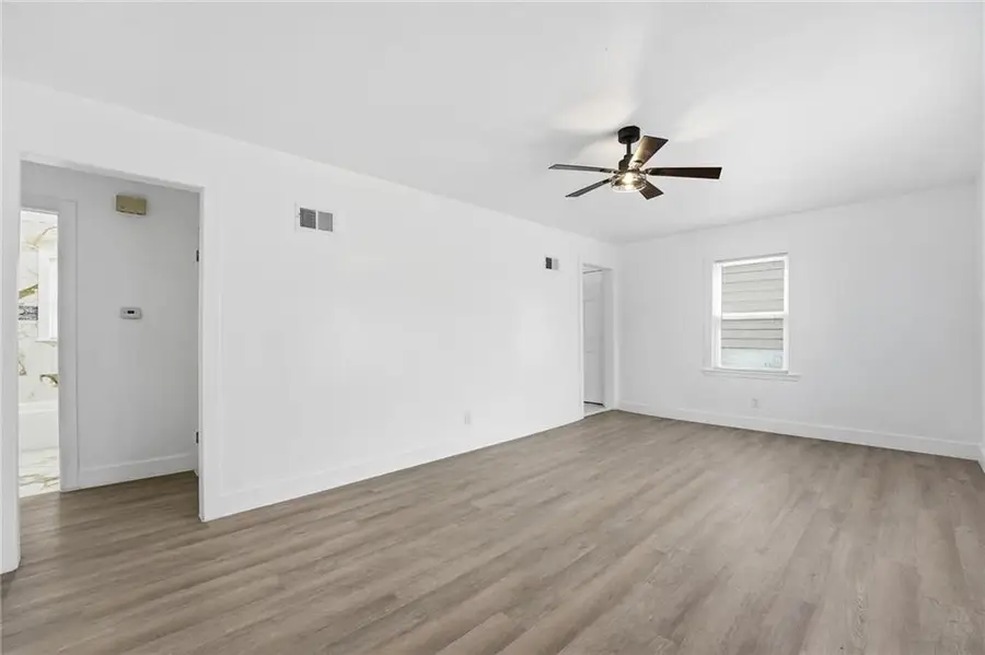 4043 Monroe Avenue, Kansas City, MO 64130 - #3