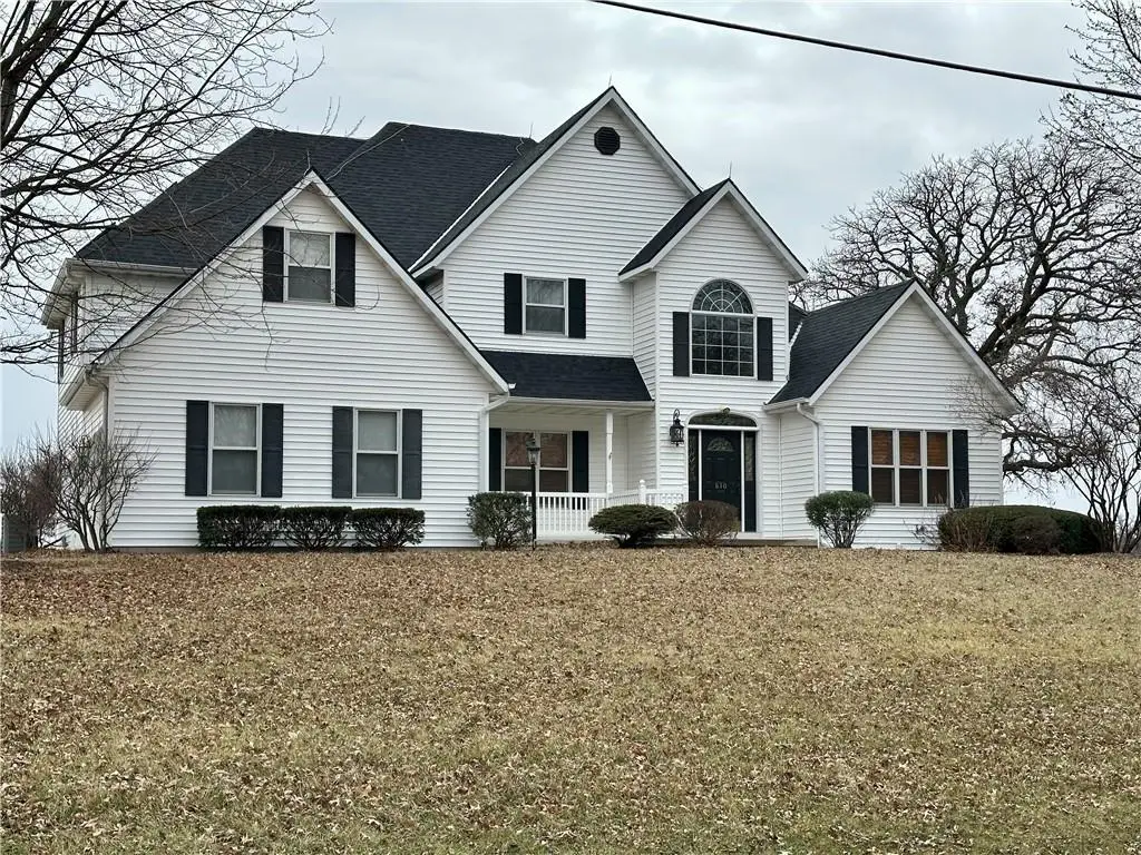 610 E 14th Street, Maryville, MO 64468 - #1