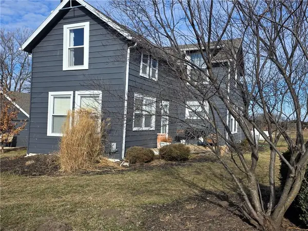 9170 W 311th Street, Louisburg, KS 66053