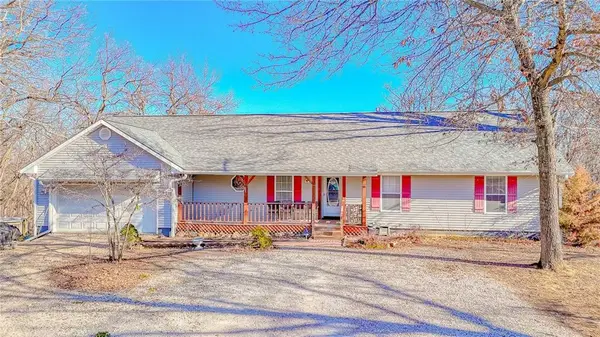 1162 SW 225th Road, Holden, MO 64040