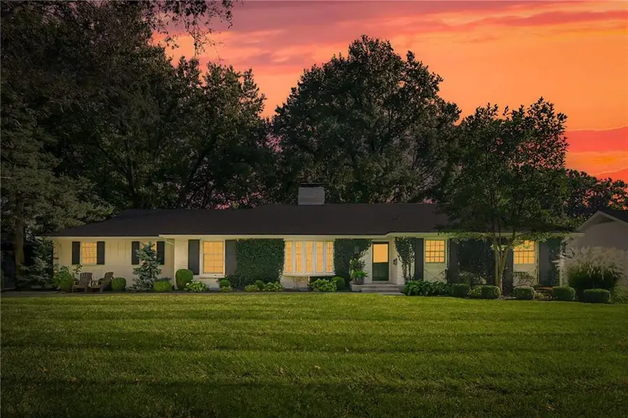 9331 Ensley Lane, Leawood, KS 66206 - Image #2