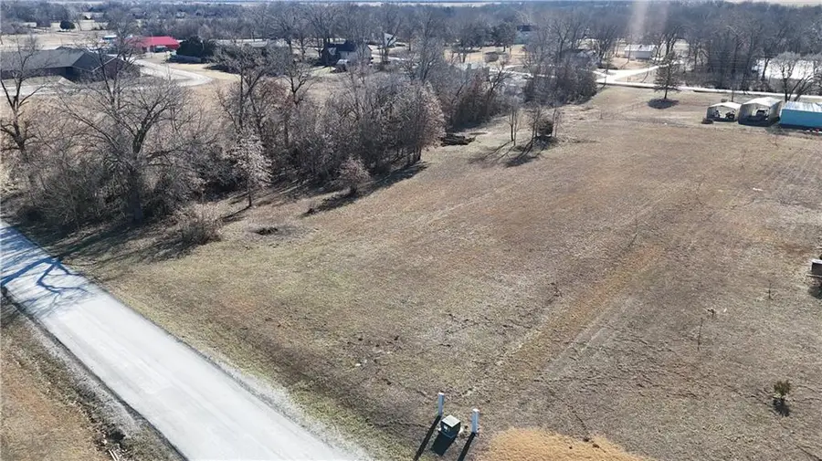 15040 E Pony Hill Road, Nevada, MO 64772 - #3