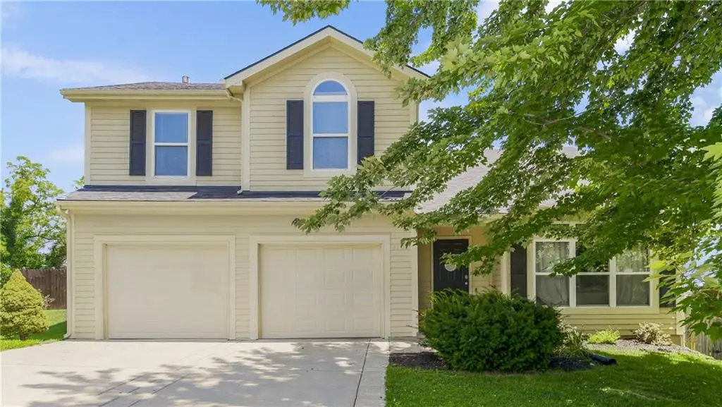 3703 Clayton Drive, Leavenworth, KS 66048 - Image #1