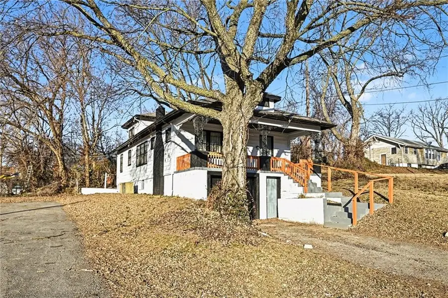 1510 N 17th Street, Kansas City, KS 66102 - #3