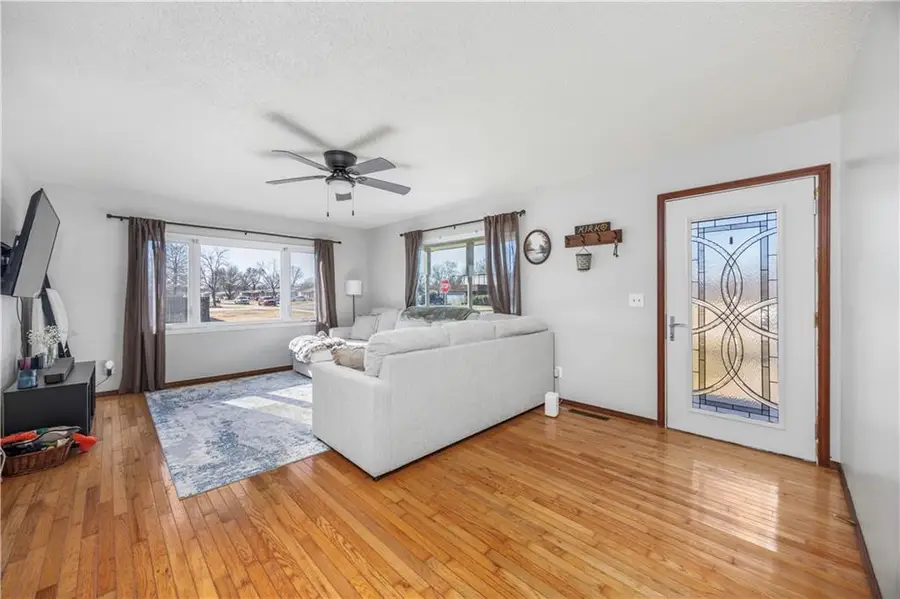 401 N Parkview Street, Coffeyville, KS 67337 - Image #3