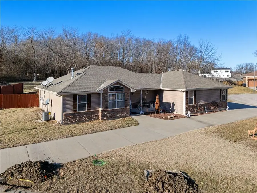 1307 Lawndale Avenue, Pleasant Hill, MO 64080 - Image #3