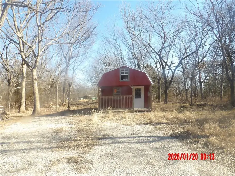 294 Sugar Lake Drive, Mound City, KS 66056 - Image #2