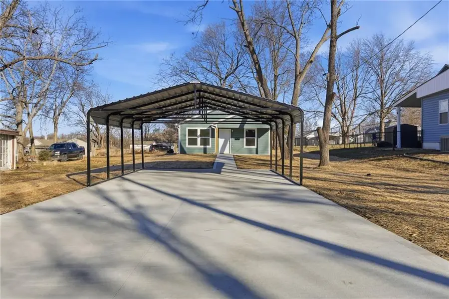 217 Polk Street, Warrensburg, MO 64093 - Image #2