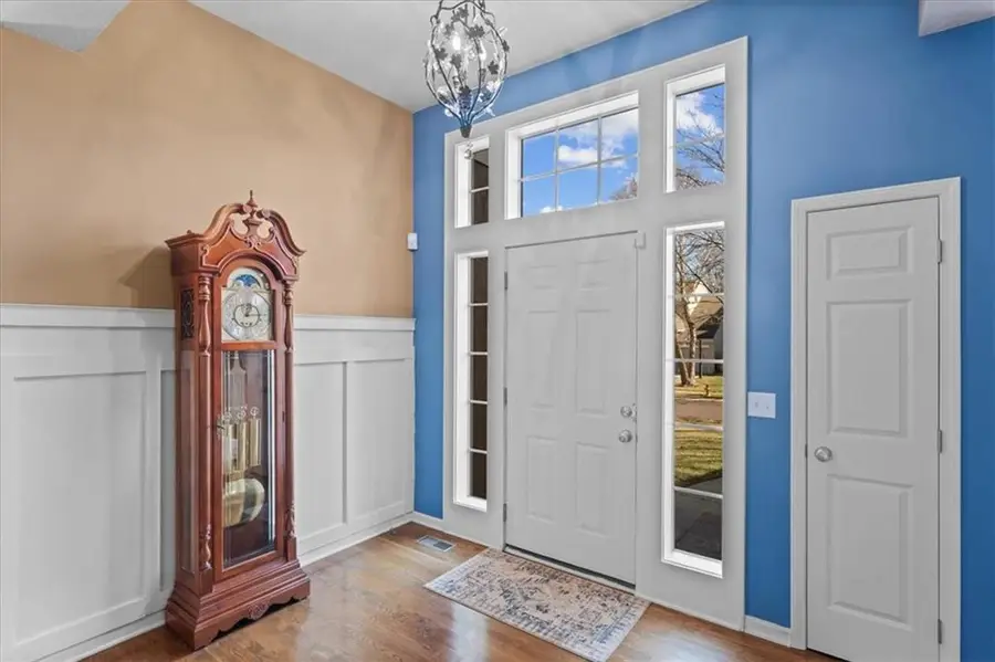 15724 Linden Street, Overland Park, KS 66224 - Image #3